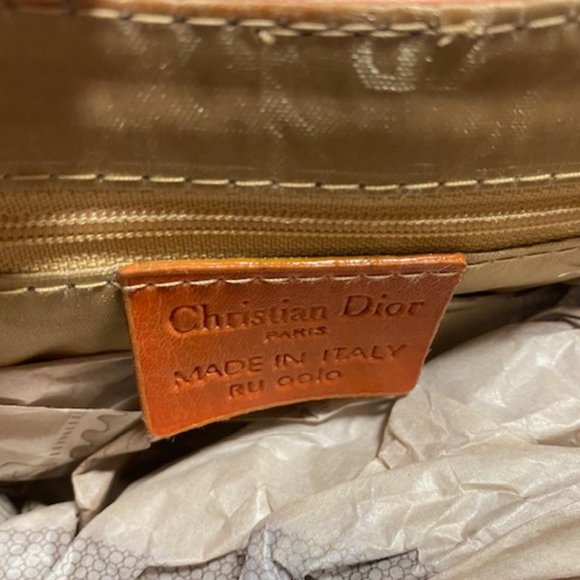 Dior Columbus Shoulder Bag - Picture 11 of 11